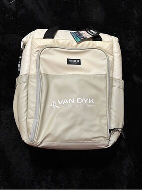 Igloo Cream Van Dyk Logo Backpack Cooler